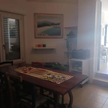 Affittasardegna-quadri Sa Prama Appartamento Cala Liberotto